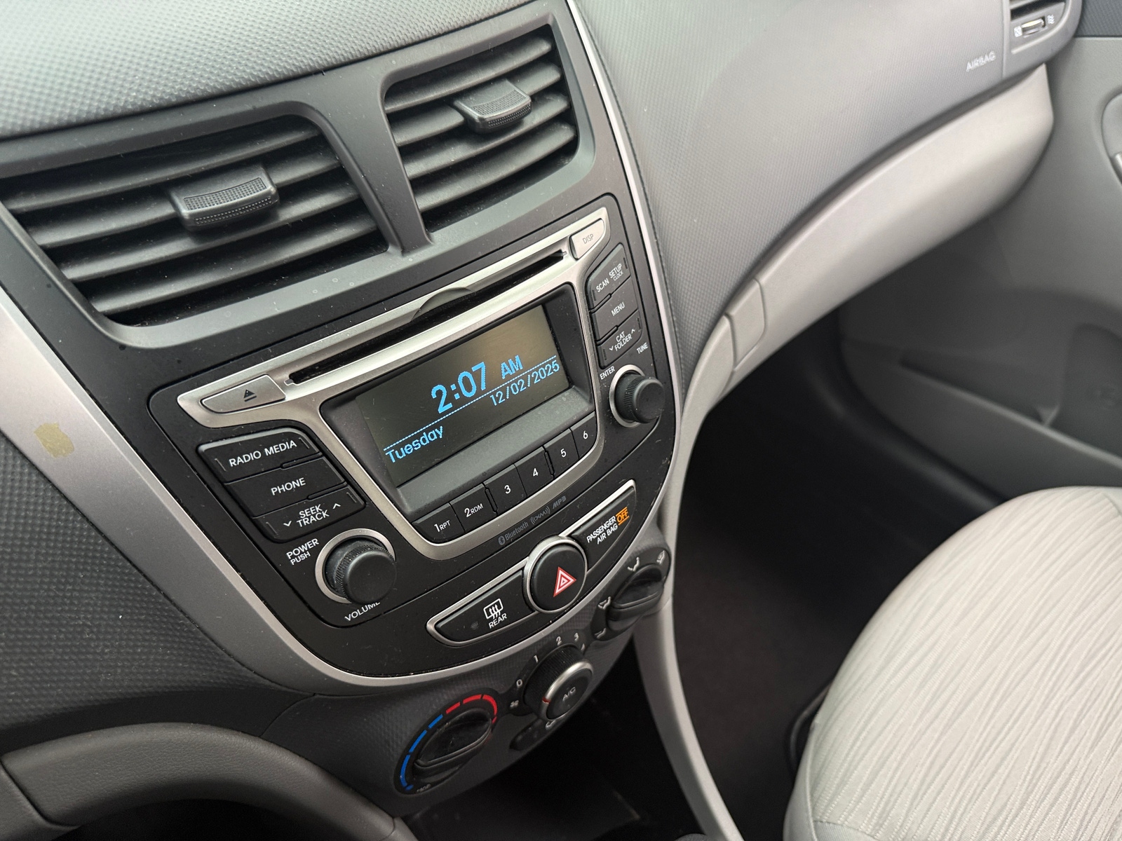 Thumbnail: 2017 Hyundai Accent - 4