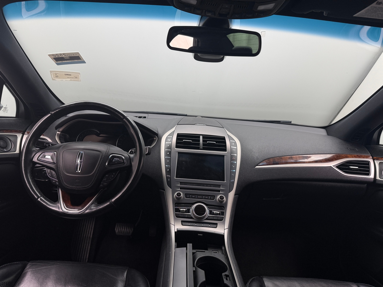 Thumbnail: 2020 Lincoln MKZ - 2