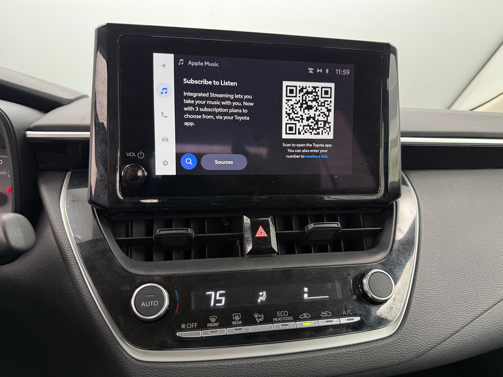 Thumbnail: 2024 Toyota Corolla - 4