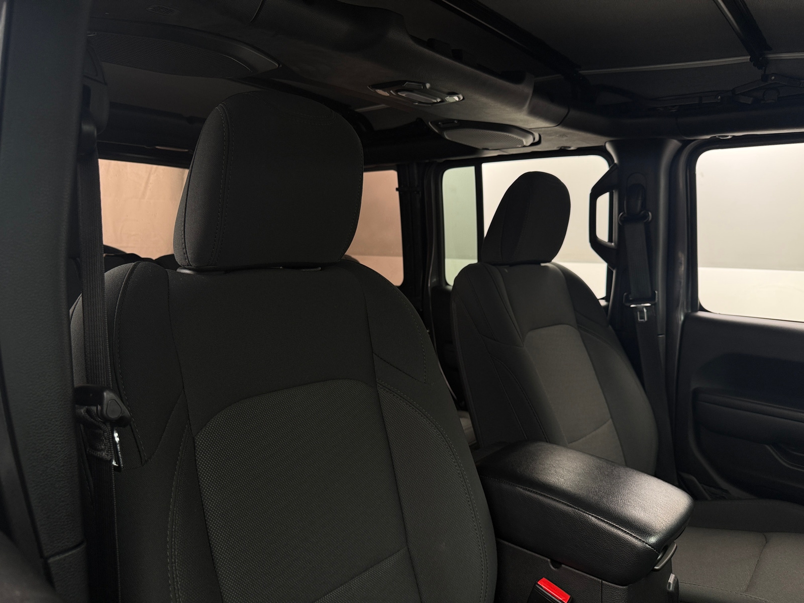 Thumbnail: 2022 Jeep Wrangler - 2