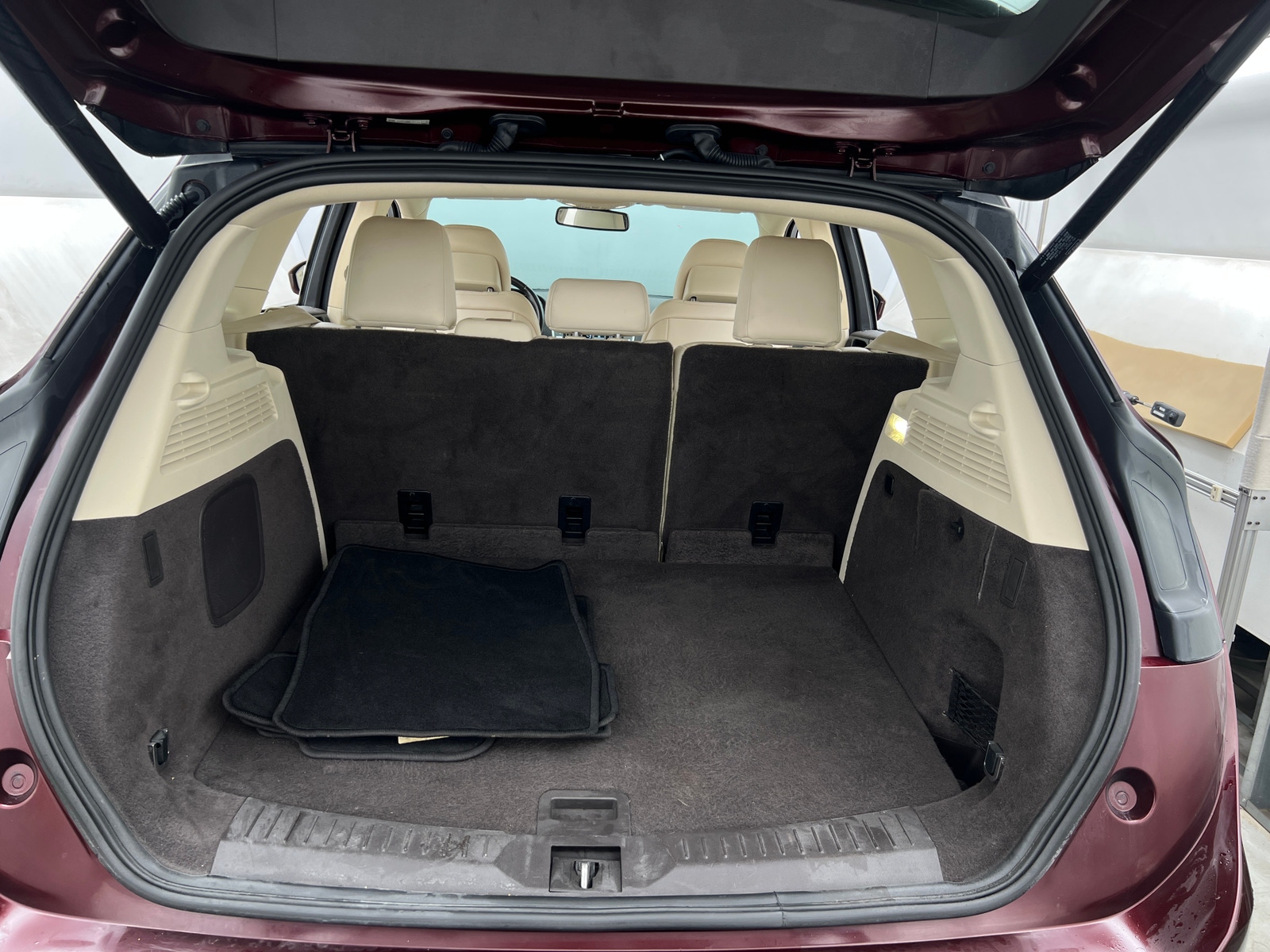 Thumbnail: 2016 Lincoln MKC - 6