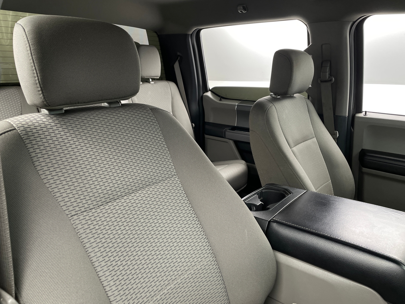 Thumbnail: 2018 Ford Econoline - 2