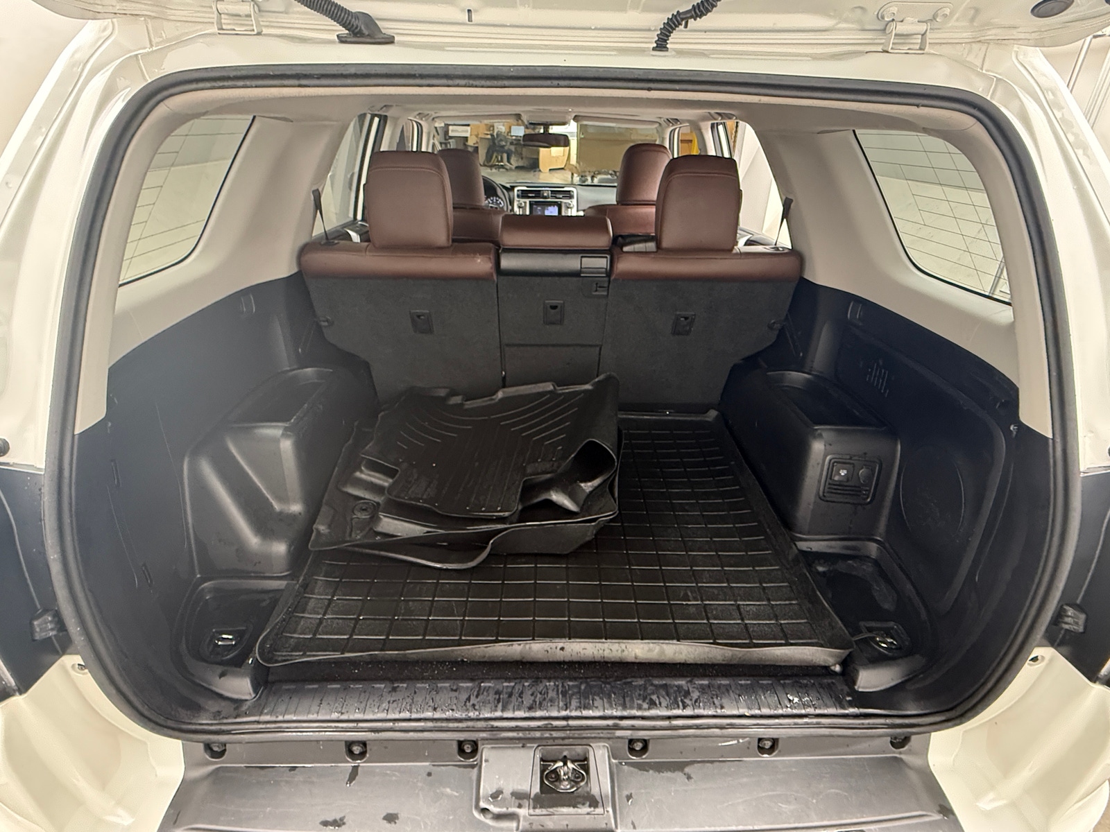 Thumbnail: 2019 Toyota 4Runner - 6