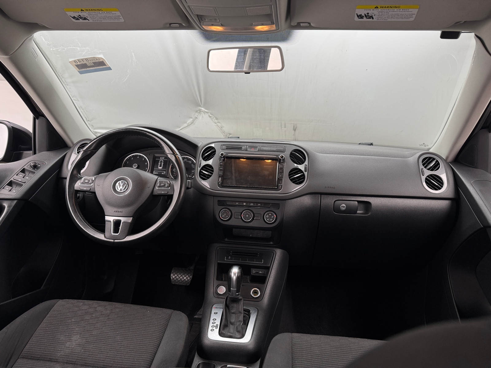 Thumbnail: 2017 Volkswagen Tiguan - 3