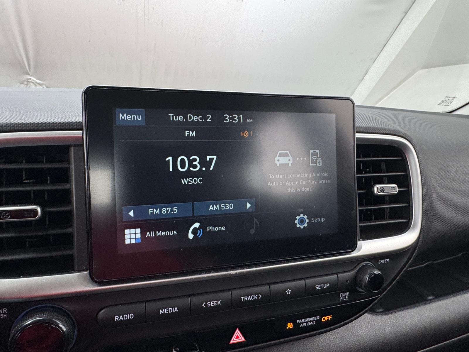 Thumbnail: 2021 Hyundai Venue - 4