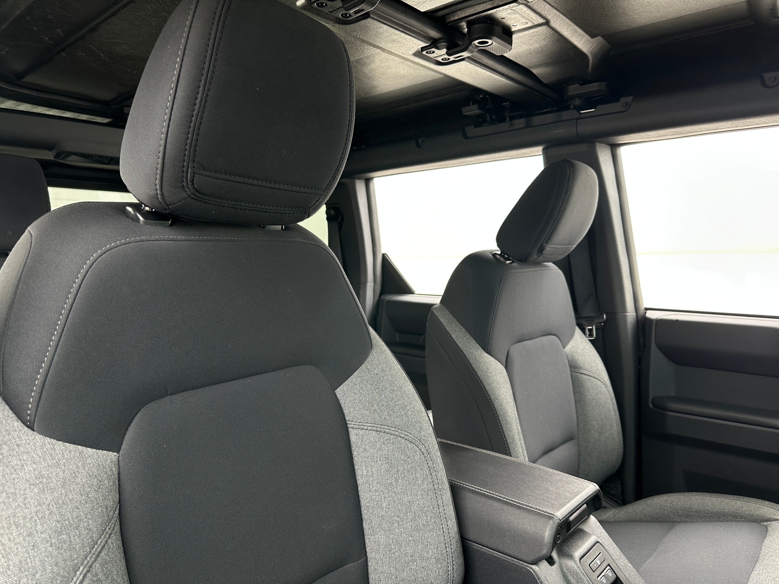 Thumbnail: 2025 Ford Bronco - 2