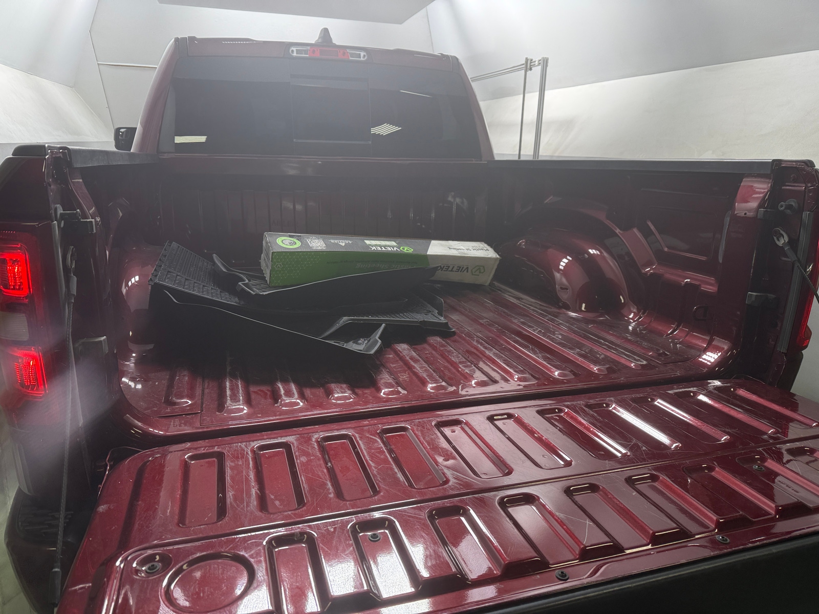 Thumbnail: 2025 RAM 1500 - 6