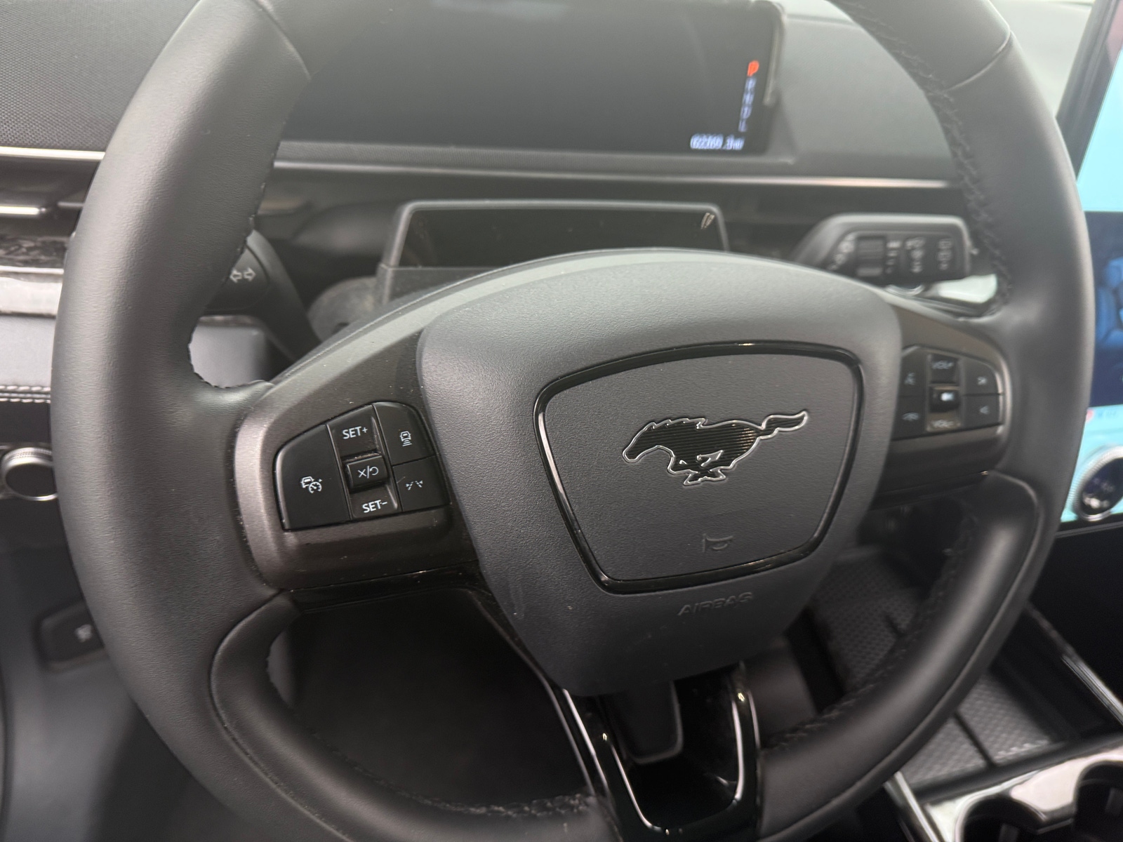 Thumbnail: 2021 Ford Mustang Mach-E - 4