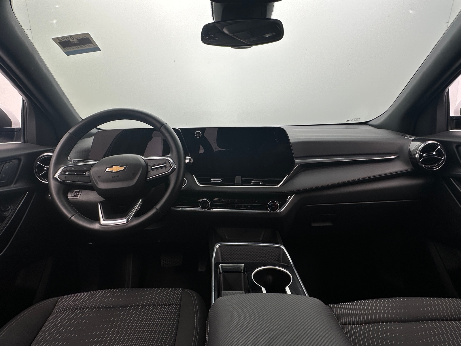 Thumbnail: 2025 Chevrolet Equinox - 3