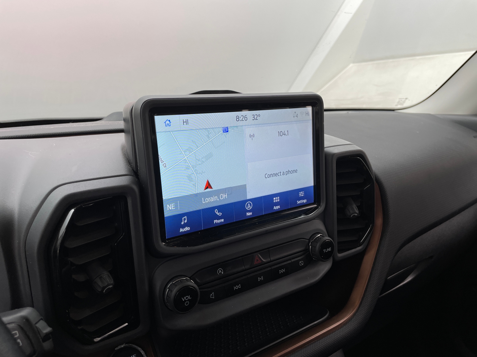 Thumbnail: 2022 Ford Bronco Sport - 3