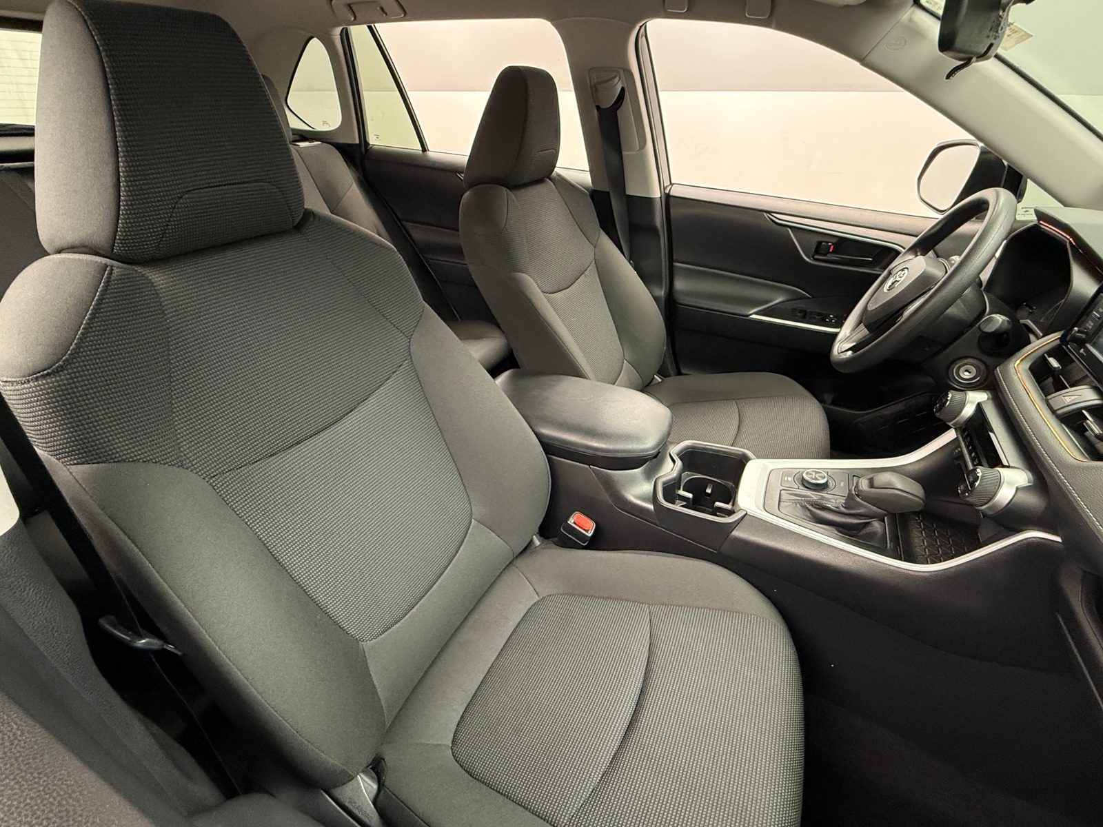 Thumbnail: 2022 Toyota RAV4 - 2