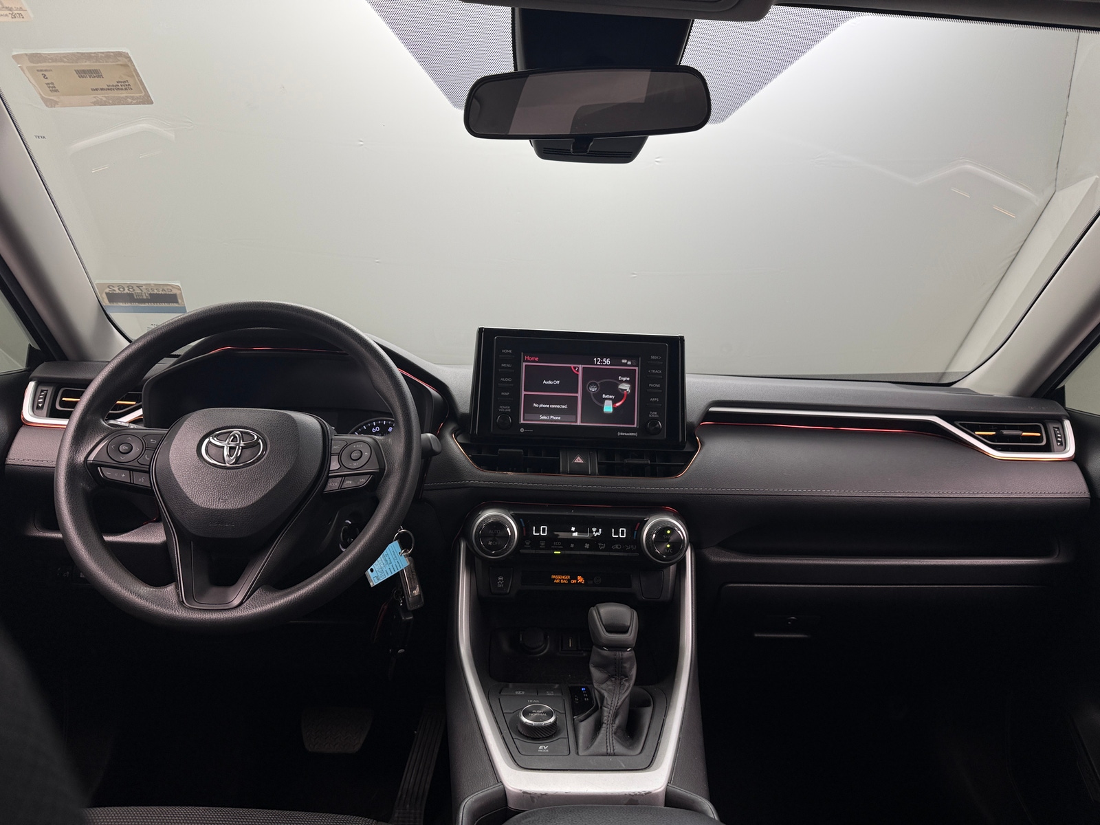 Thumbnail: 2022 Toyota RAV4 - 3