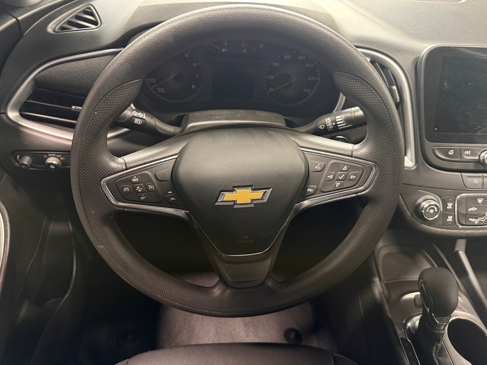 Thumbnail: 2023 Chevrolet Malibu - 5