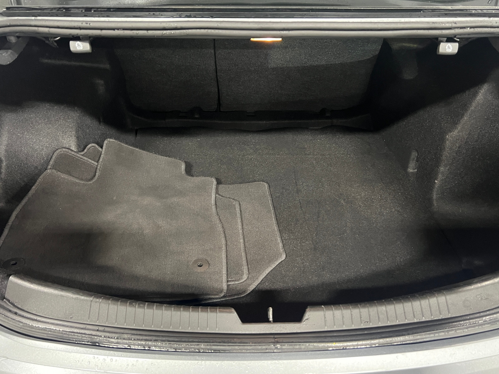 Thumbnail: 2023 Chevrolet Malibu - 7