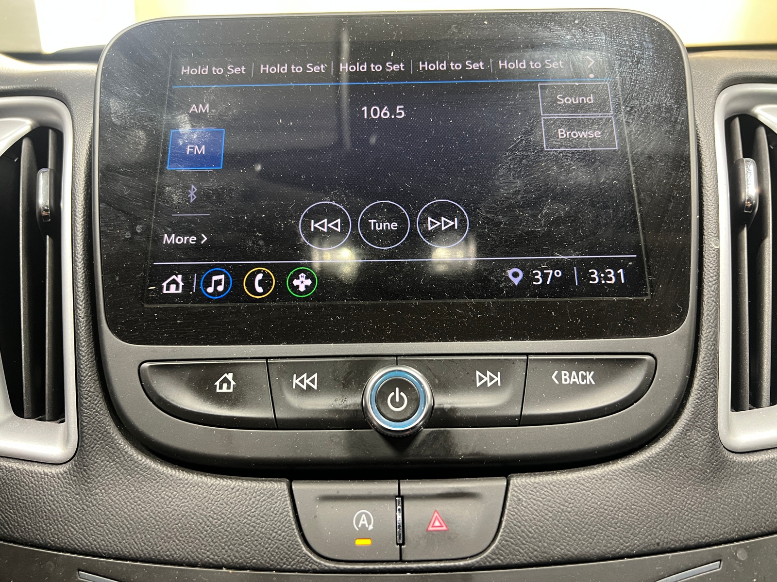 Thumbnail: 2023 Chevrolet Malibu - 4