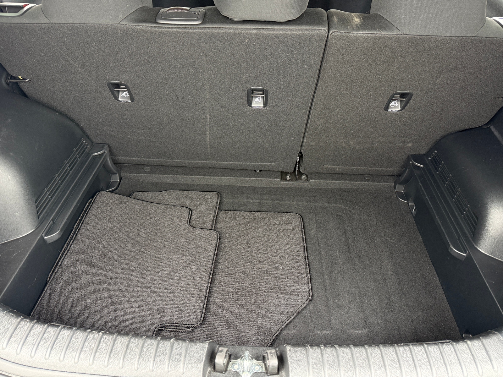 Thumbnail: 2024 Kia Soul - 7