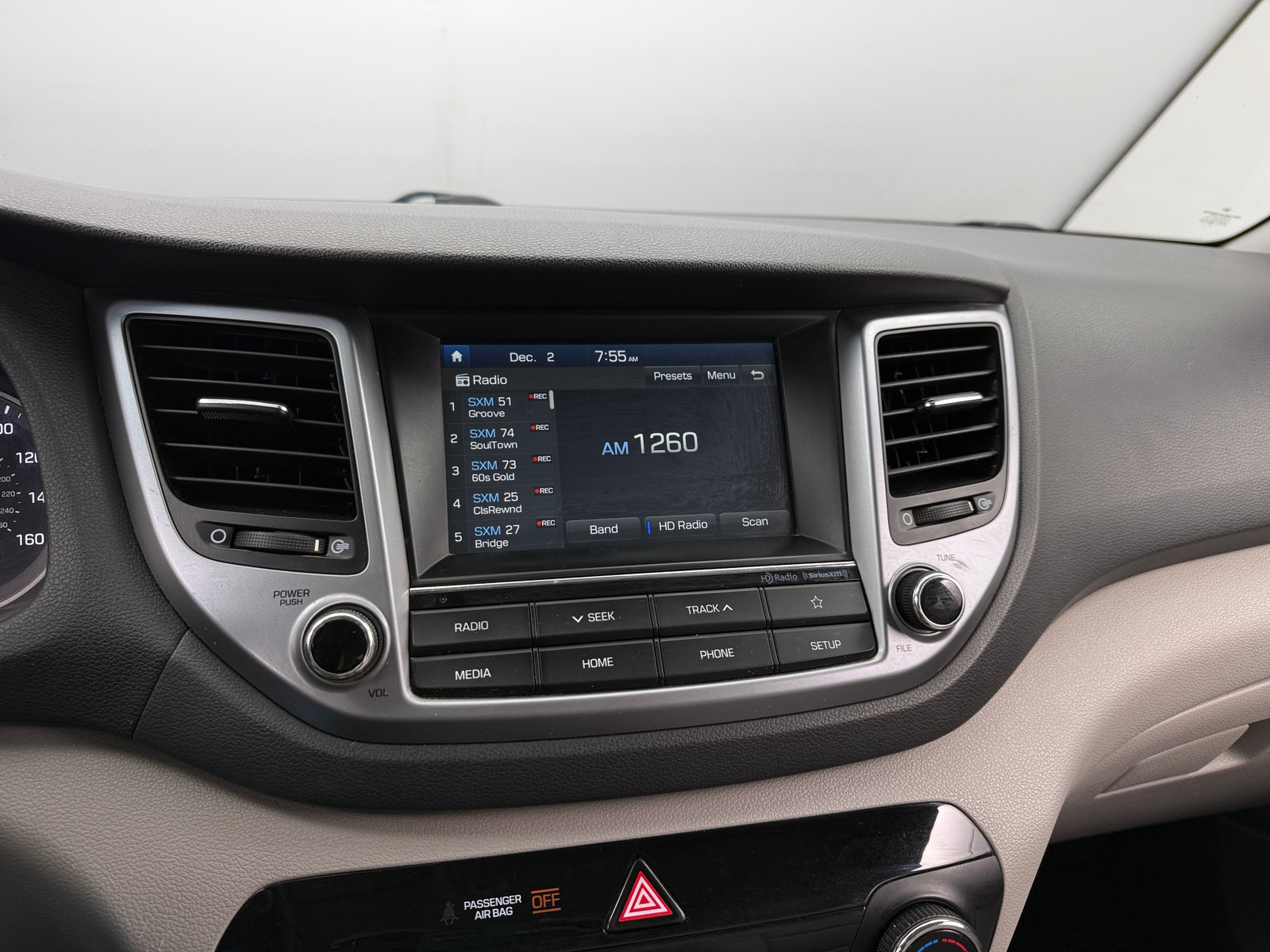 Thumbnail: 2018 Hyundai Tucson - 4