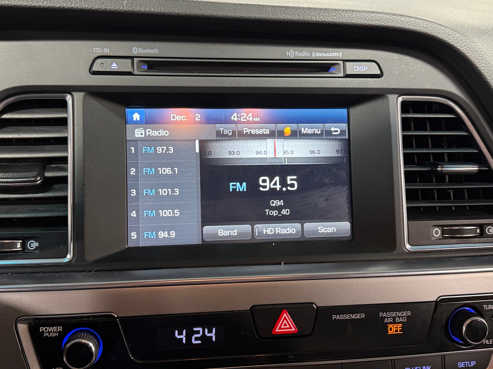 Thumbnail: 2017 Hyundai Sonata - 4