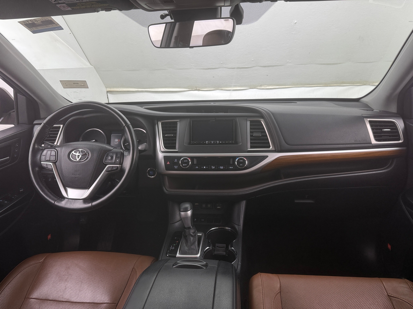 Thumbnail: 2017 Toyota Highlander - 2