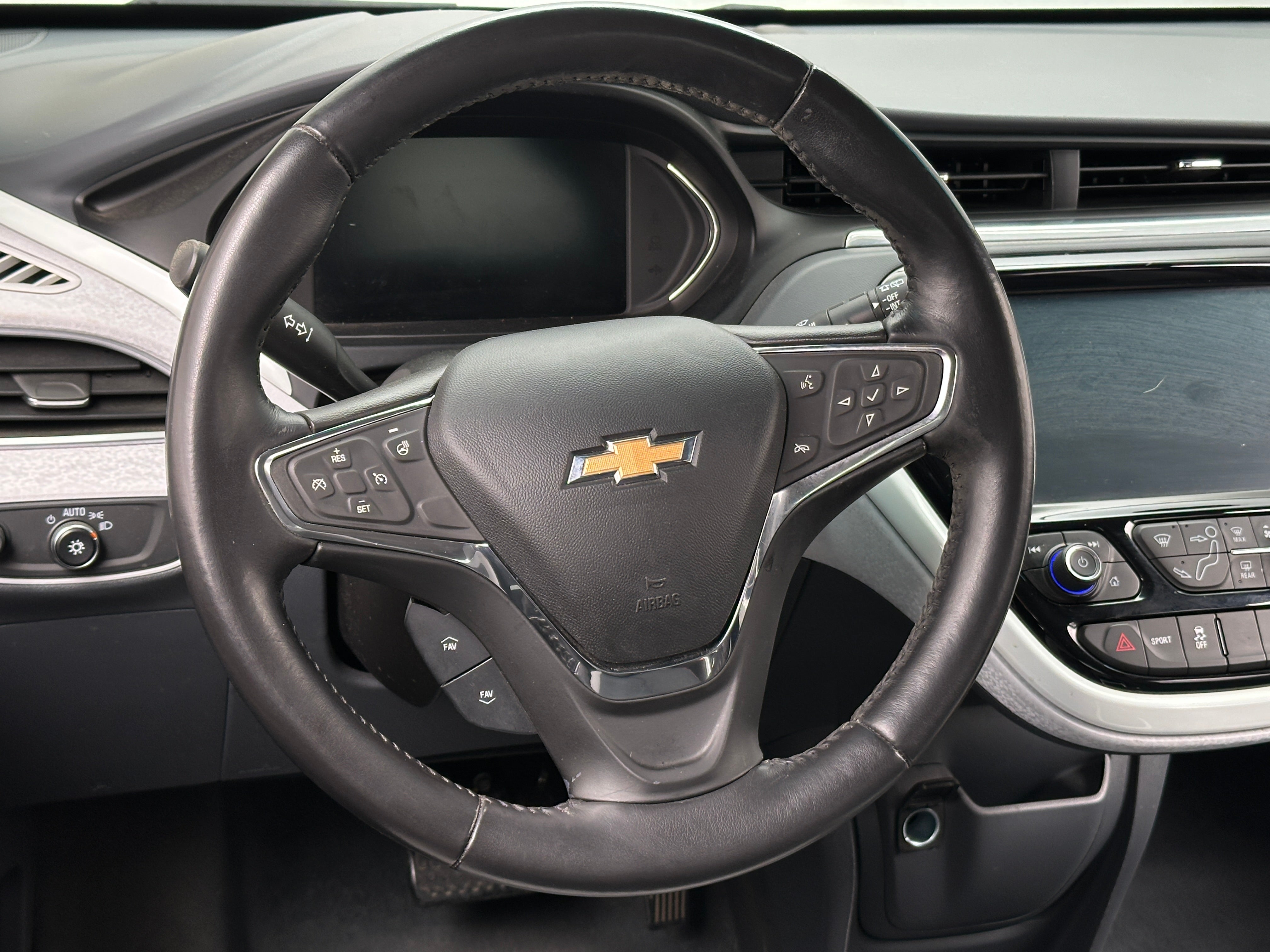 Used 2021 Chevrolet Bolt EV LT with VIN 1G1FY6S0XM4107518 for sale in Auburn, WA