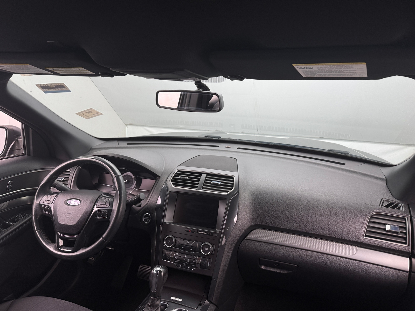 Thumbnail: 2019 Ford Explorer - 3