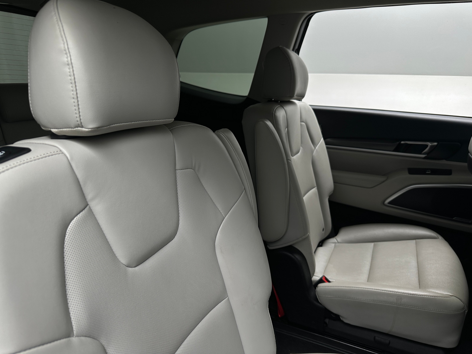 Thumbnail: 2023 Kia Telluride - 5