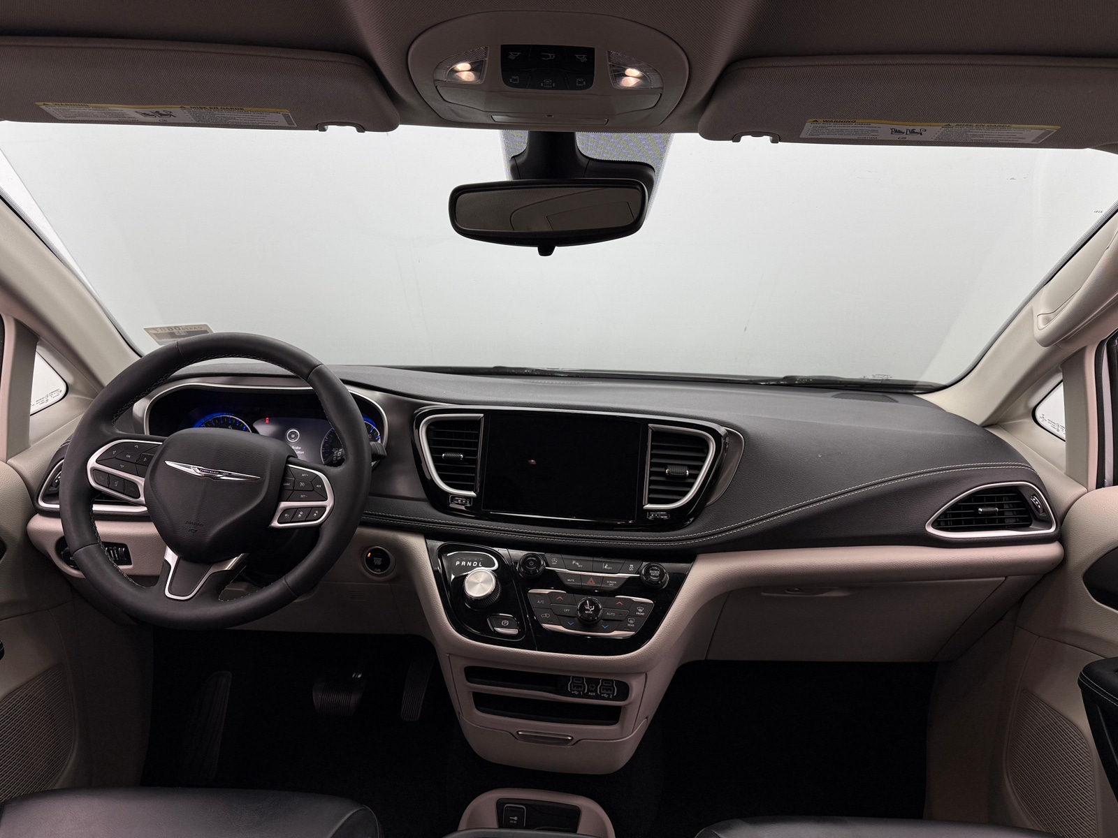 Thumbnail: 2023 Chrysler Pacifica - 2