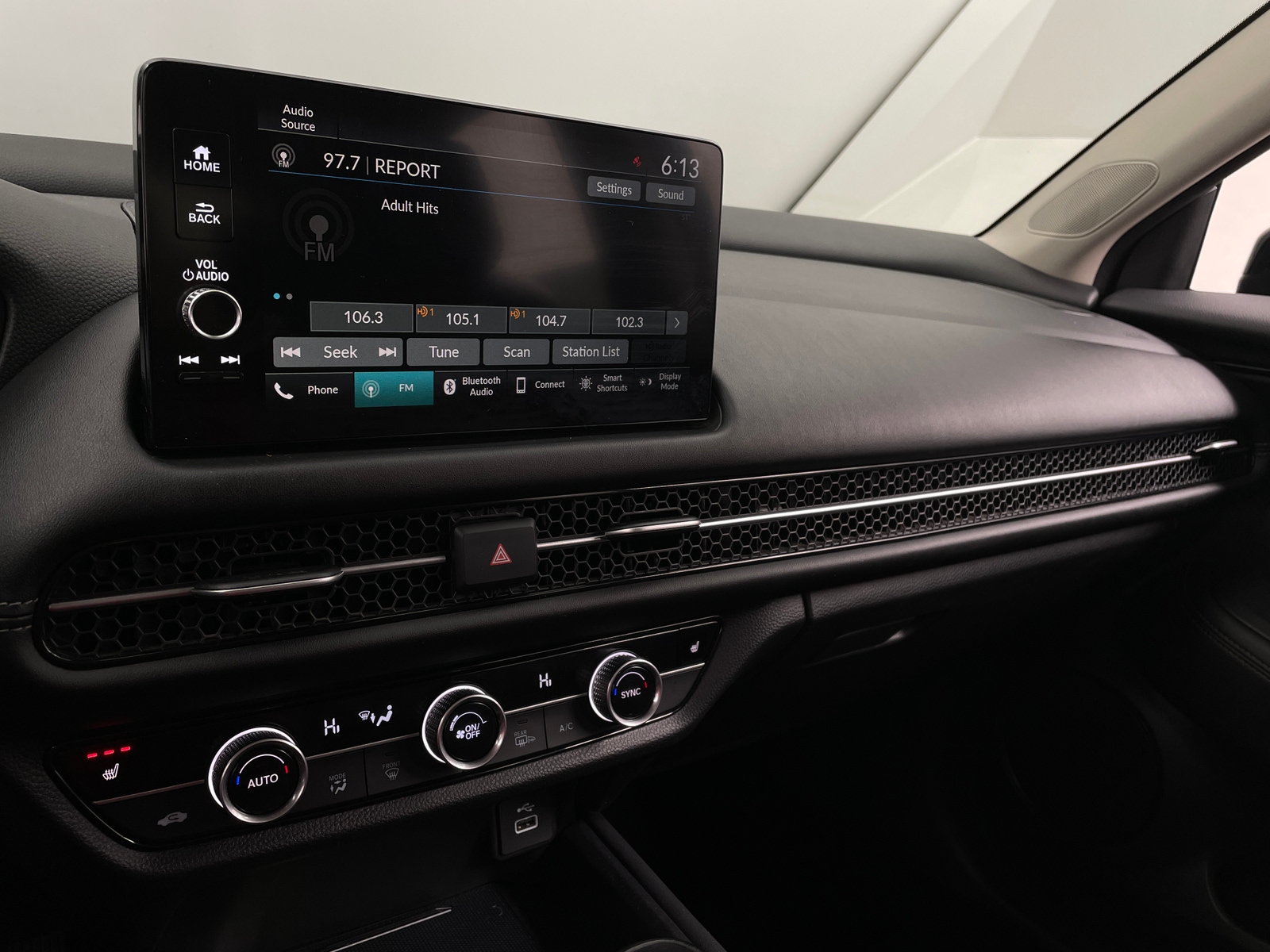 Thumbnail: 2024 Honda HR-V - 3