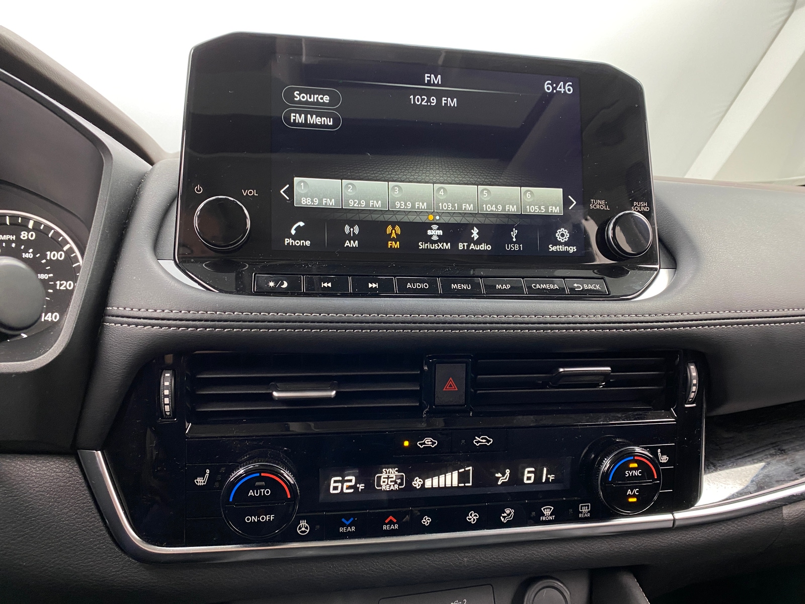 Thumbnail: 2023 Nissan Rogue - 3