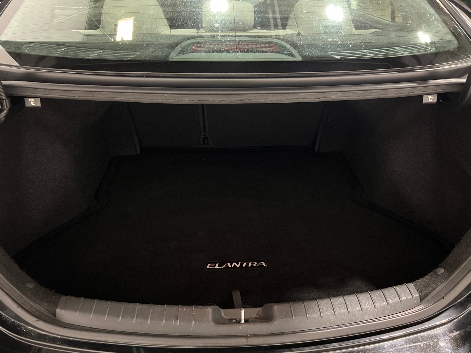 Thumbnail: 2018 Hyundai Elantra - 7