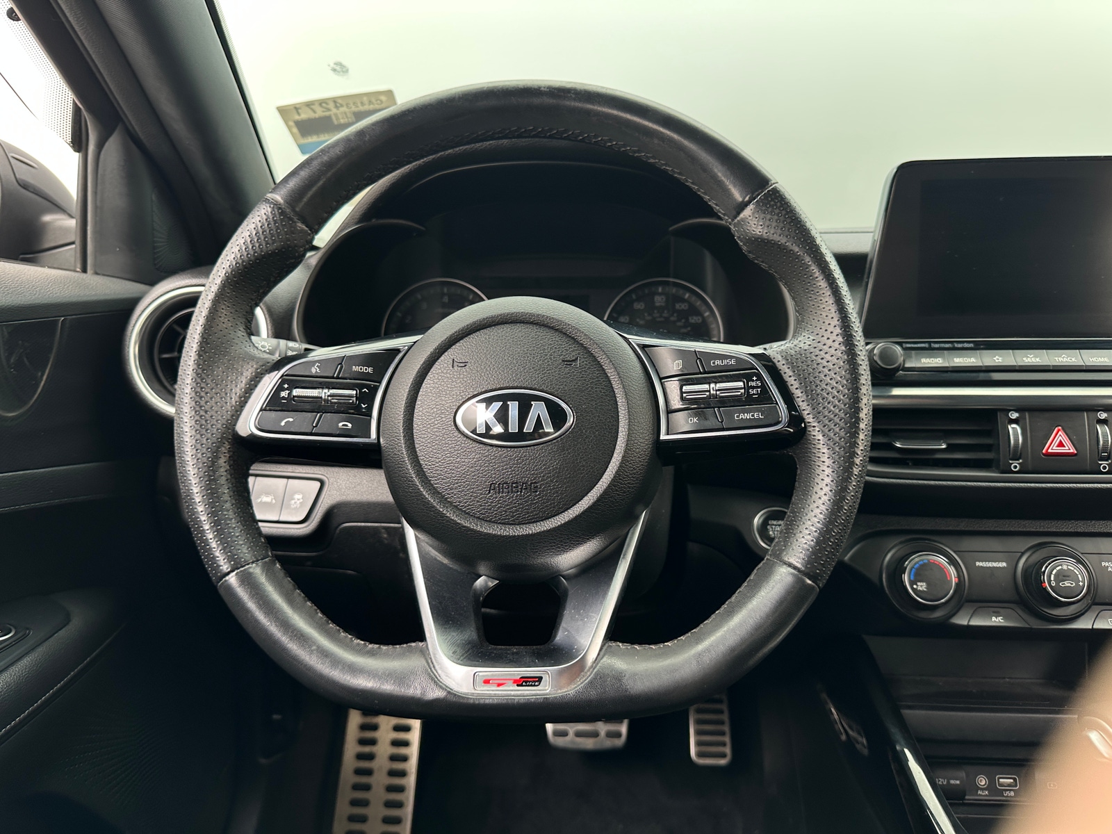 Thumbnail: 2020 Kia Forte - 4