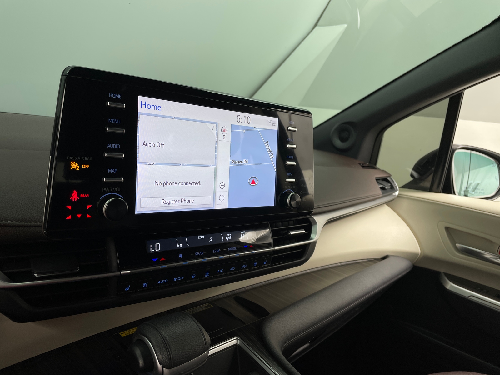 Thumbnail: 2023 Toyota Sienna - 3