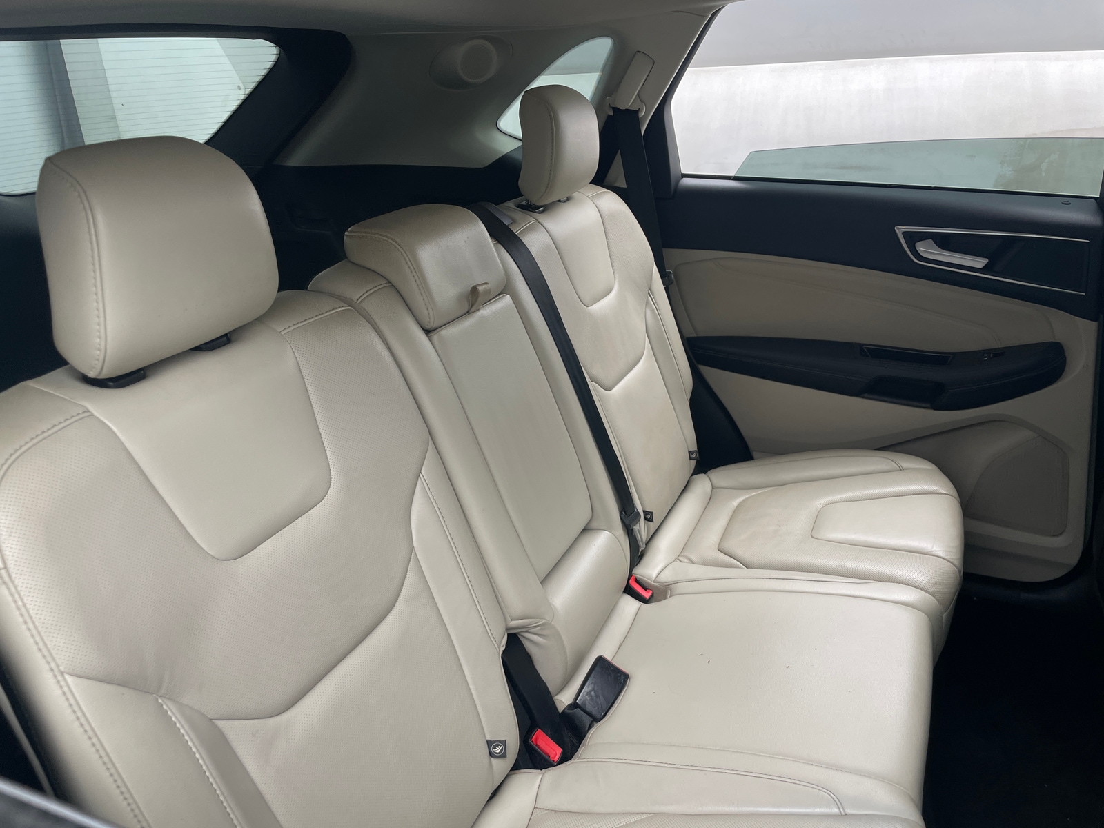 Thumbnail: 2017 Ford Edge - 5