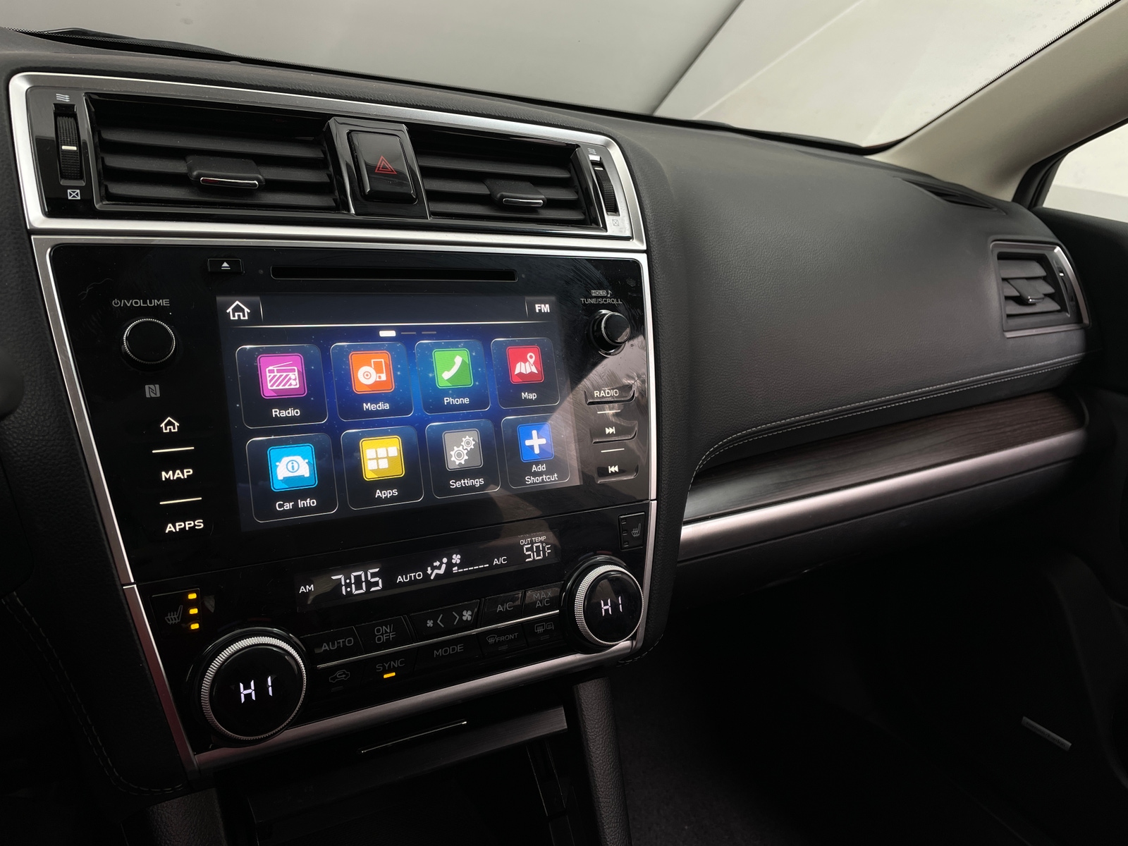 Thumbnail: 2018 Subaru Legacy - 3