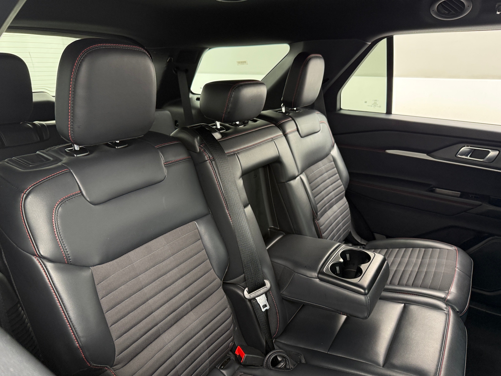 Thumbnail: 2025 Ford Explorer - 6