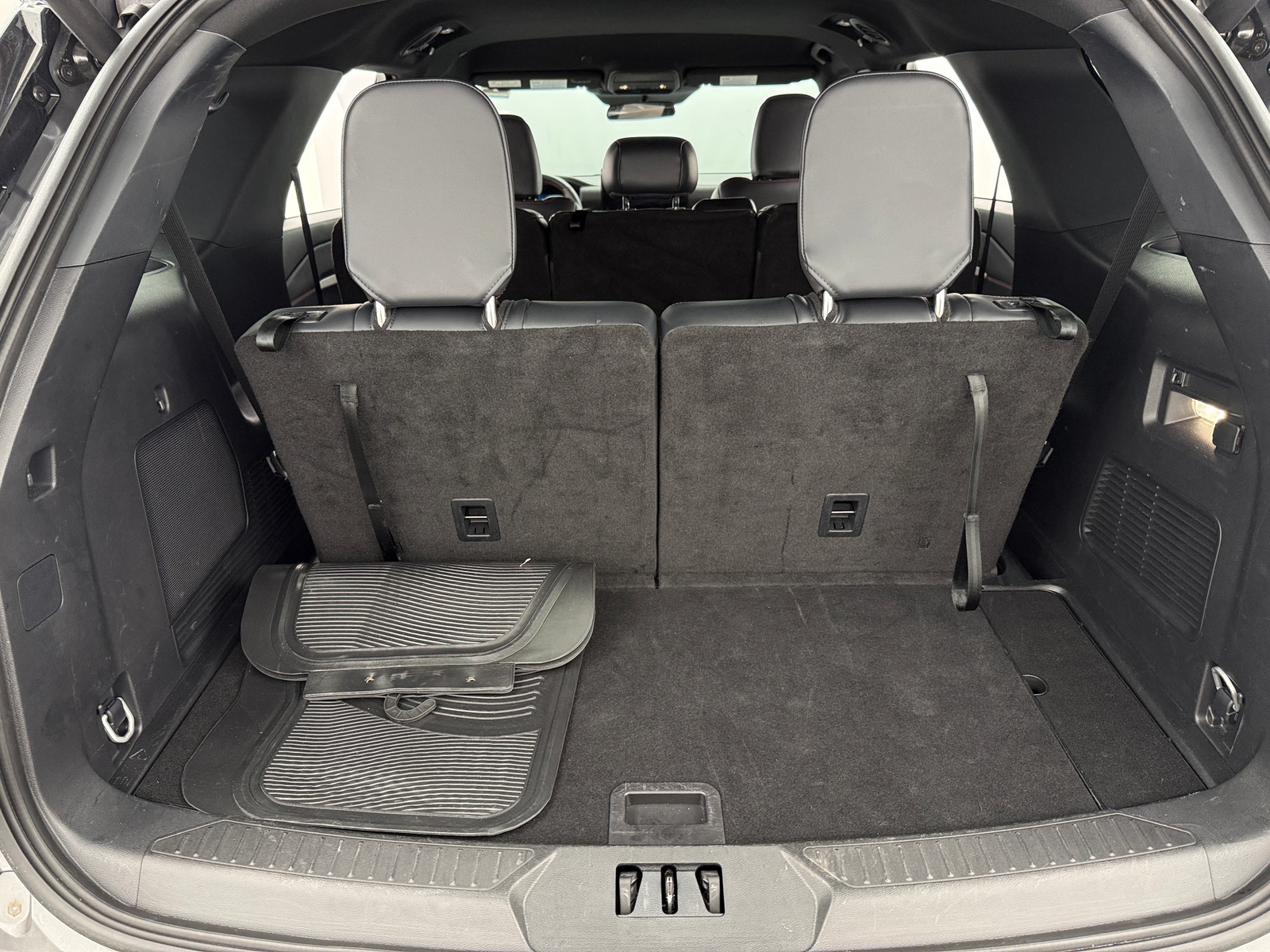 Thumbnail: 2025 Ford Explorer - 7