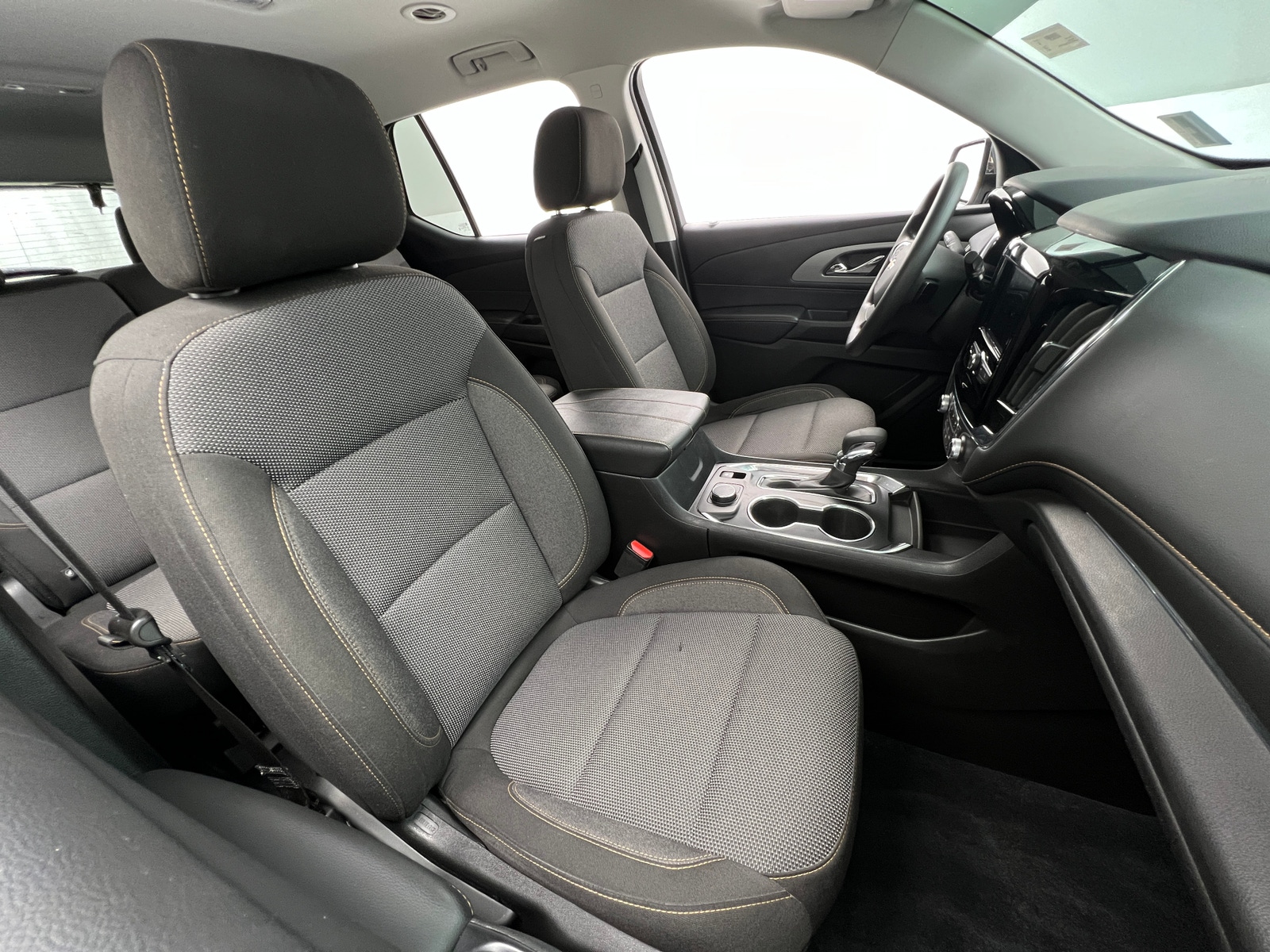 Thumbnail: 2021 Chevrolet Traverse - 2