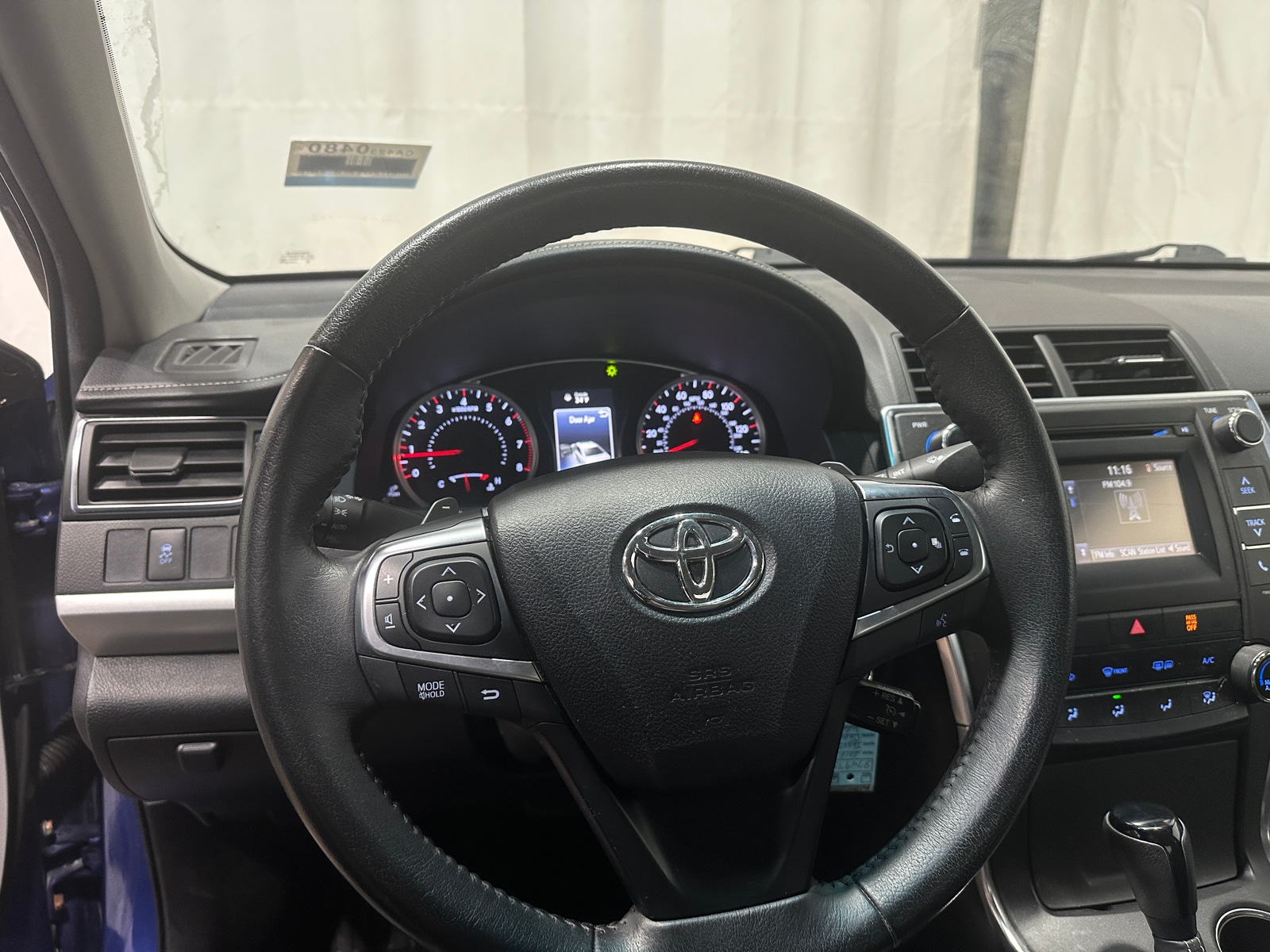 Thumbnail: 2015 Toyota Camry - 5