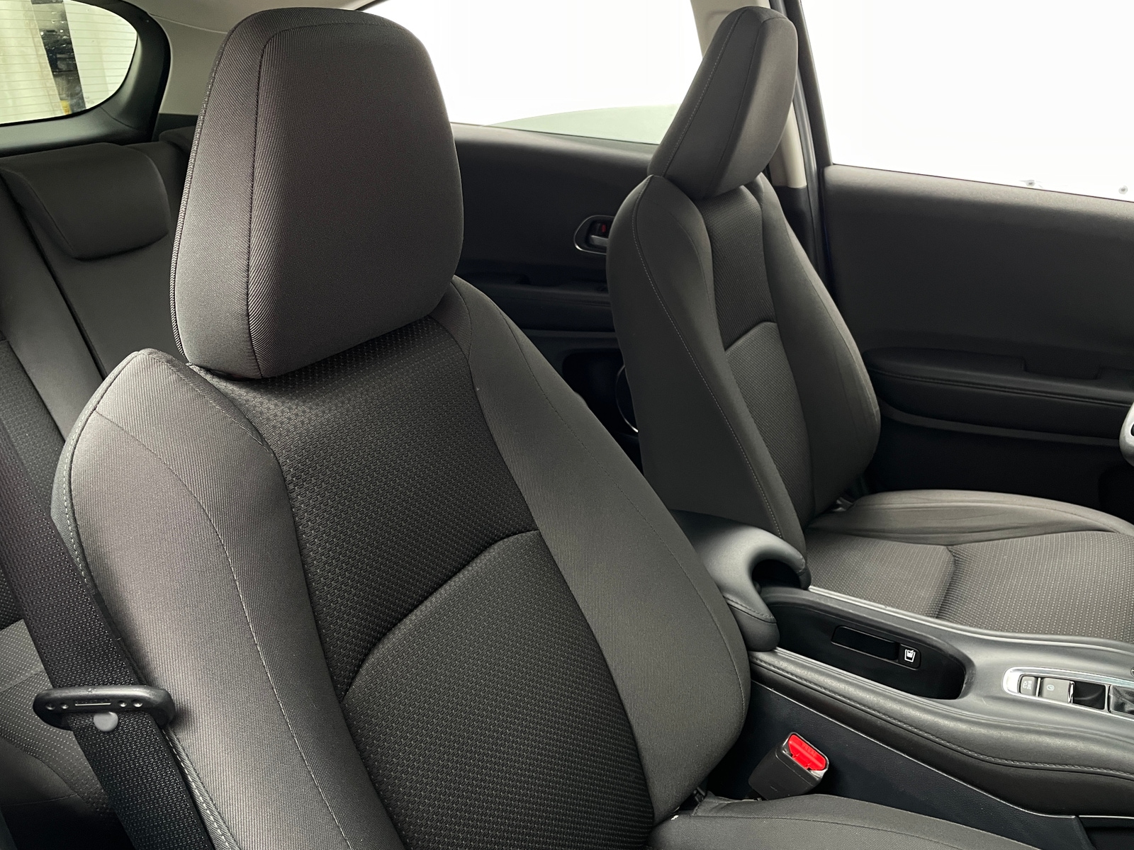 Thumbnail: 2021 Honda HR-V - 2