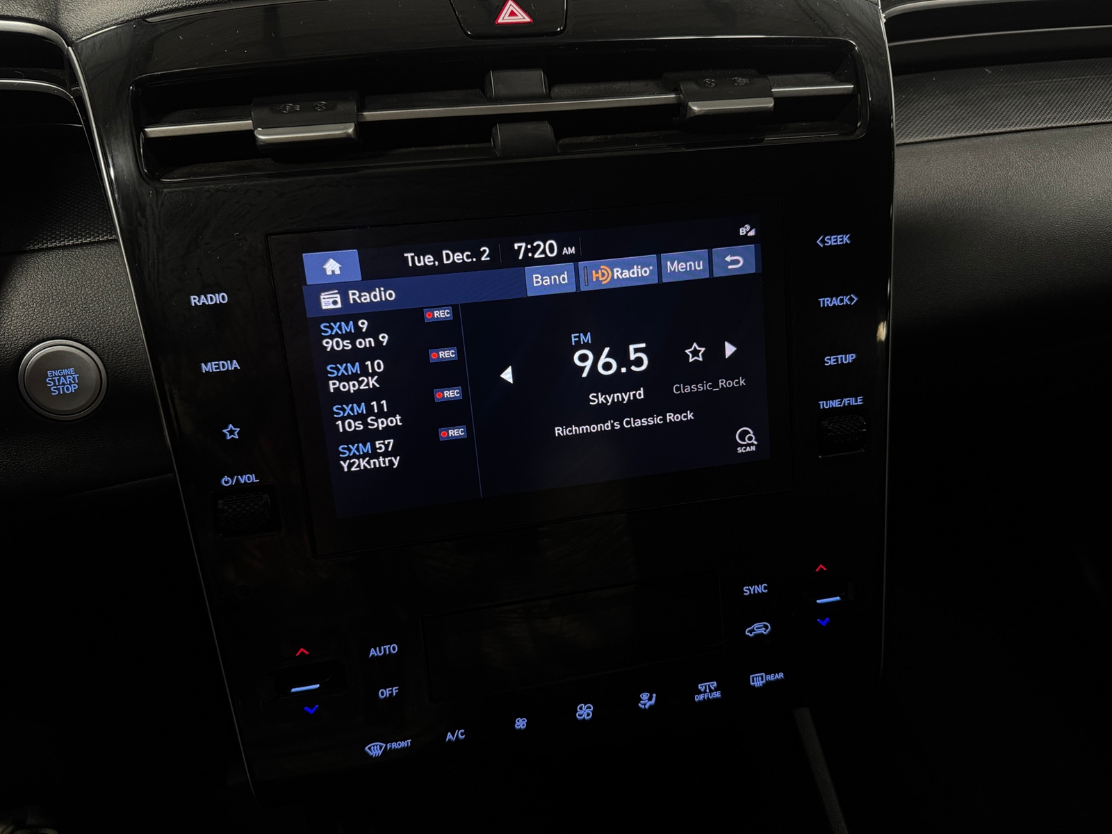 Thumbnail: 2024 Hyundai Tucson - 4