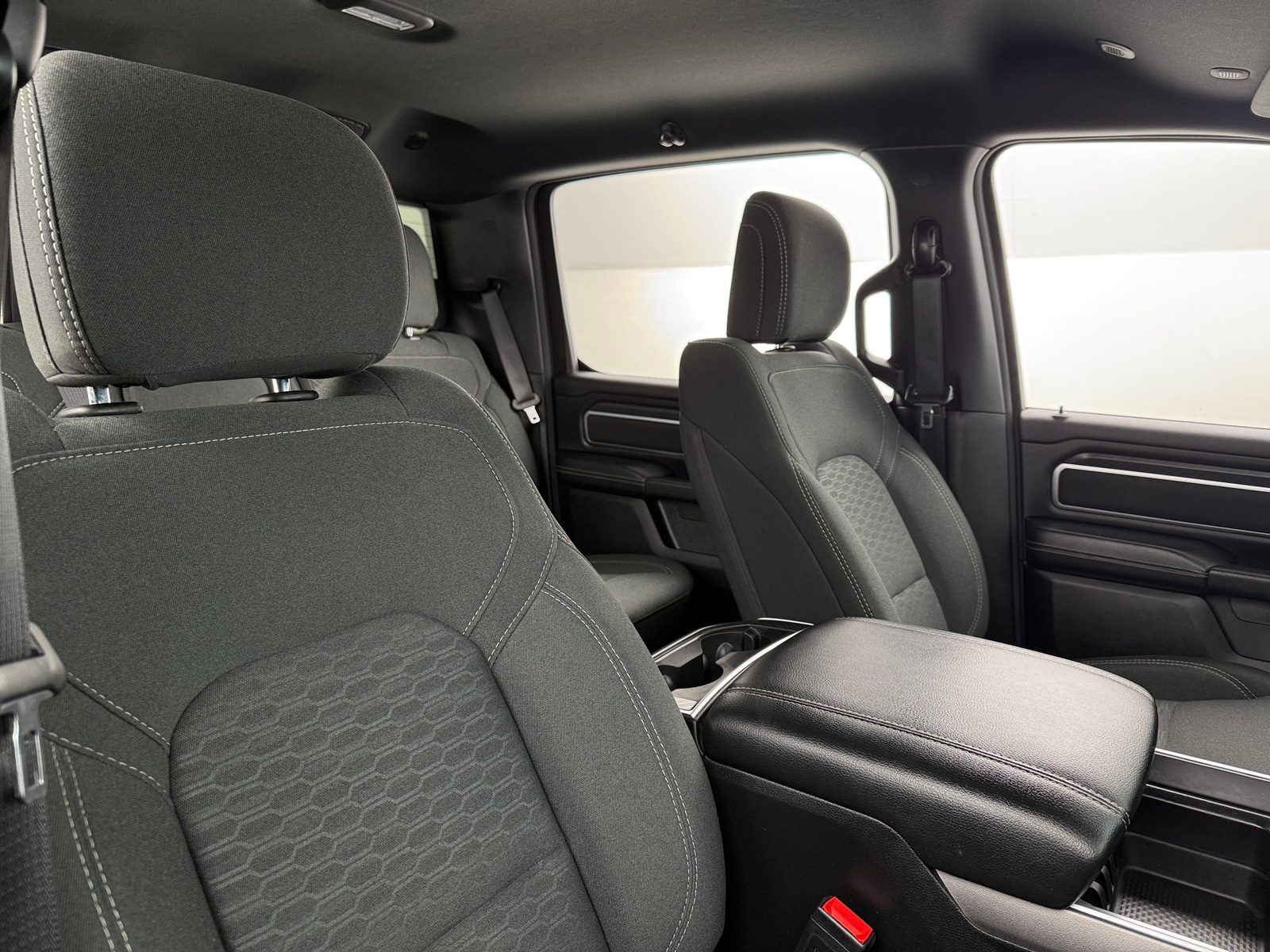 Thumbnail: 2025 RAM 1500 - 2