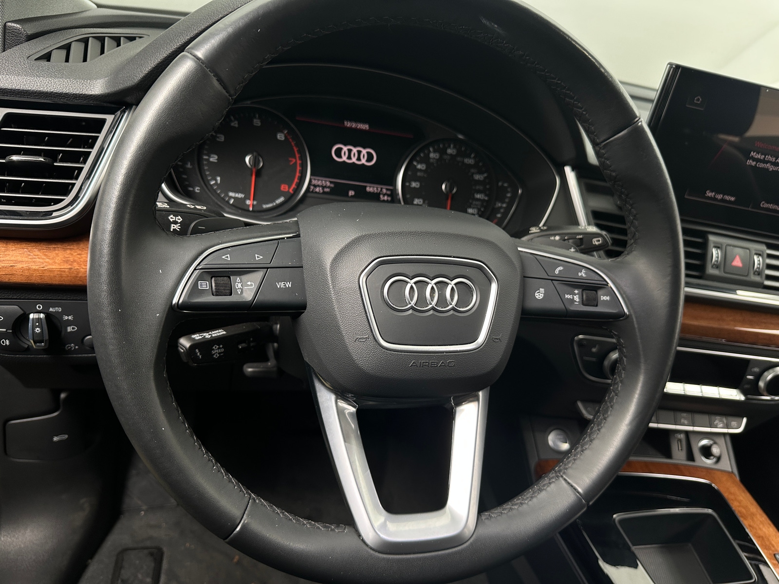 Thumbnail: 2023 Audi Q5 - 4