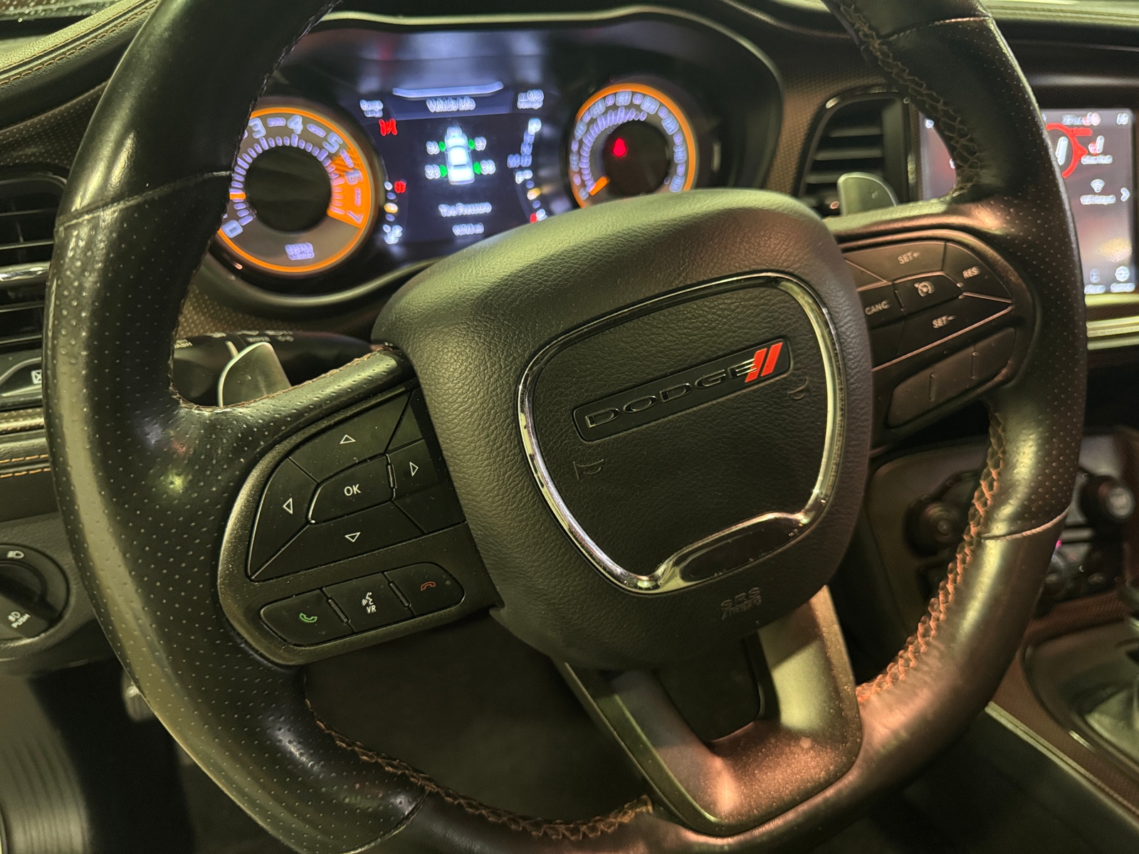 Thumbnail: 2020 Dodge Challenger - 3