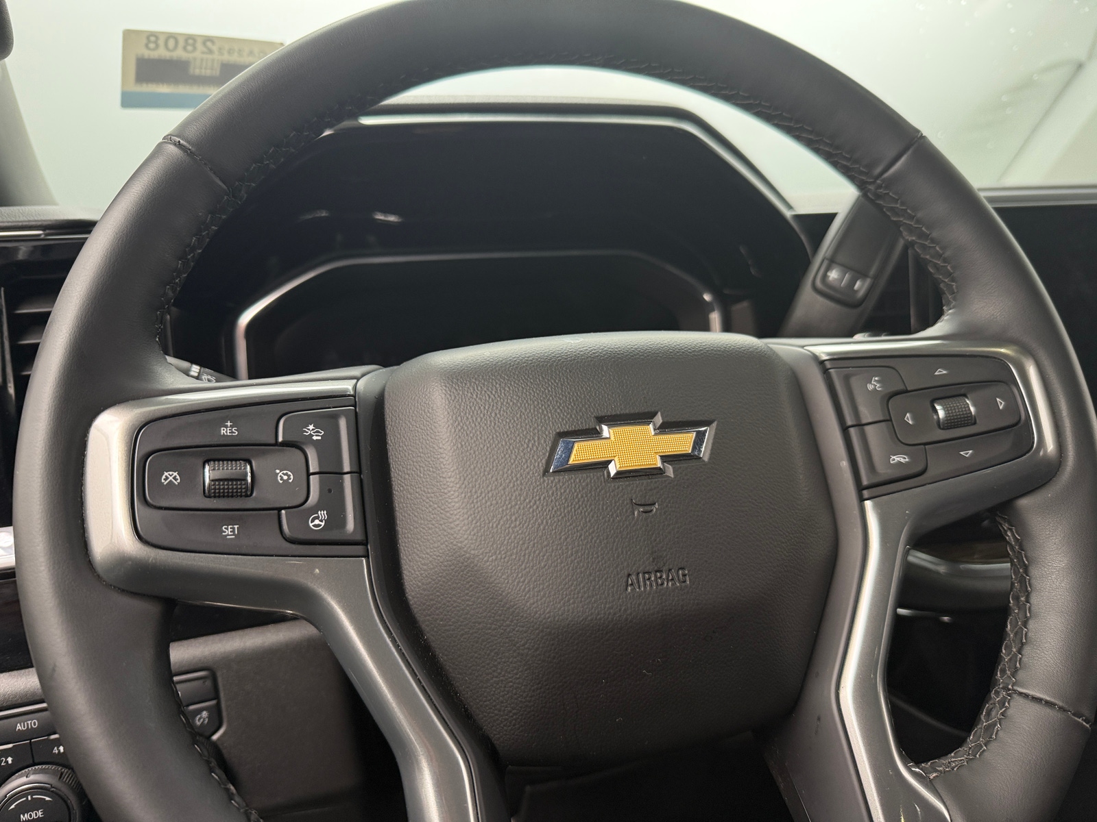 Thumbnail: 2024 Chevrolet Silverado 1500 - 5