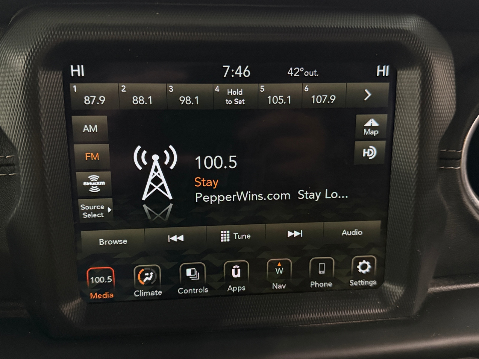 Thumbnail: 2022 Jeep Gladiator - 3