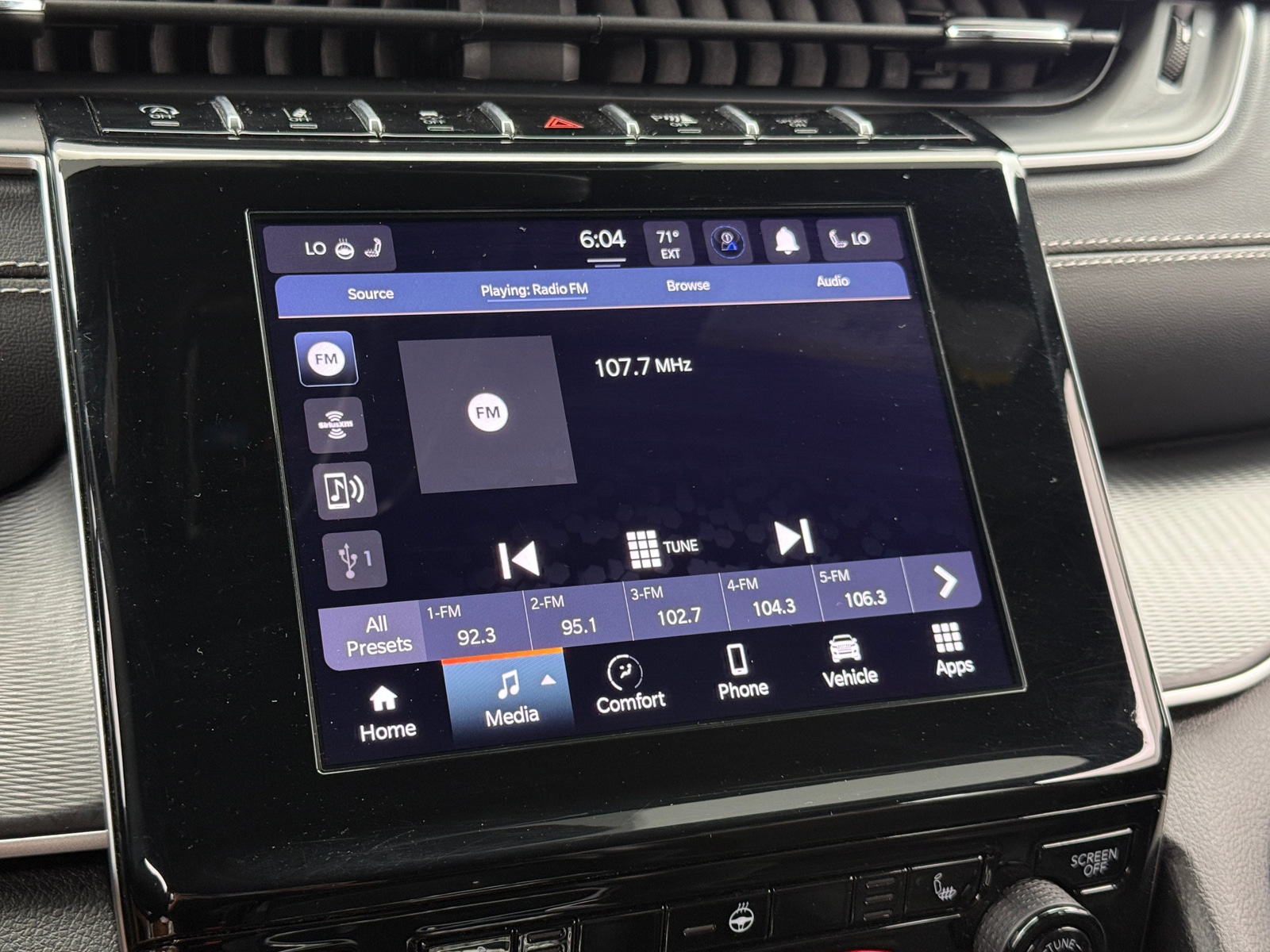 Thumbnail: 2024 Jeep Grand Cherokee L - 3