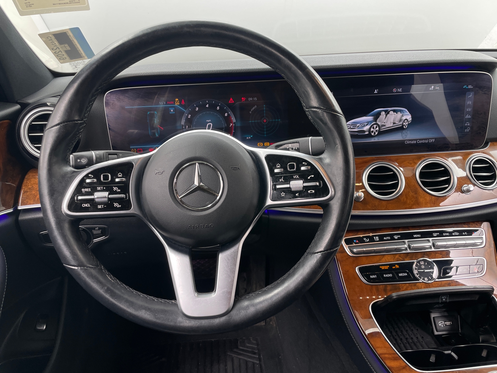 Thumbnail: 2019 Mercedes-Benz E-Class - 4