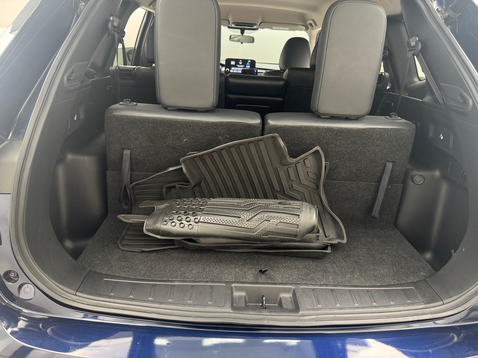 Thumbnail: 2024 Mitsubishi Outlander - 7