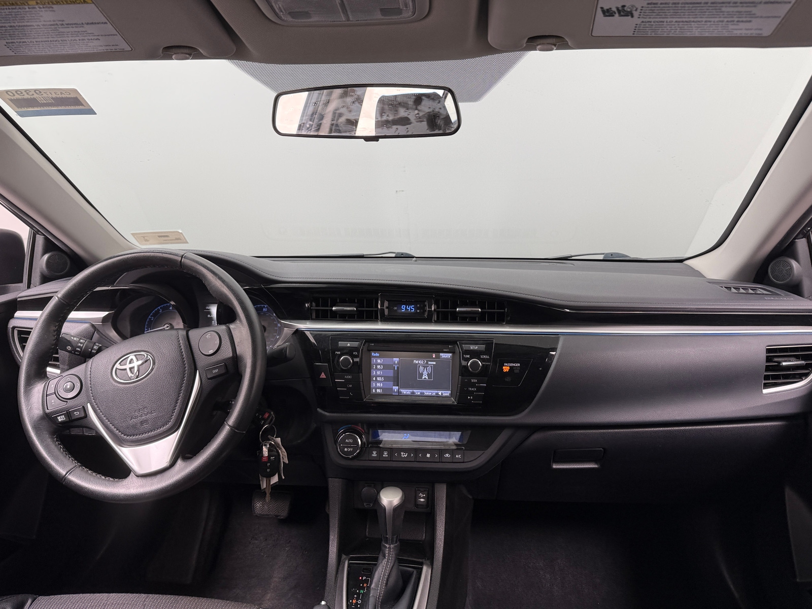 Thumbnail: 2016 Toyota Corolla - 3