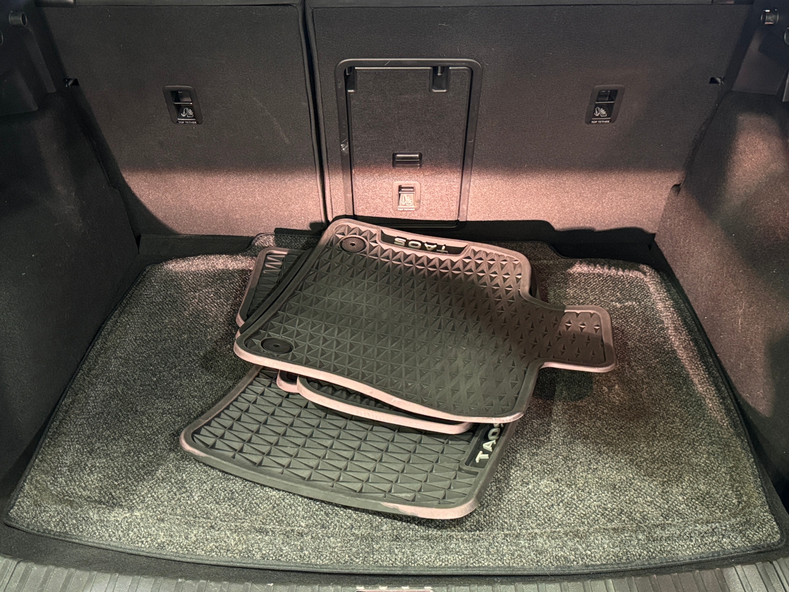 Thumbnail: 2022 Volkswagen Taos - 7